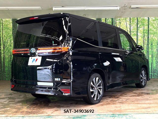 Toyota VOXY HYBRID 2025-03 7331137-18