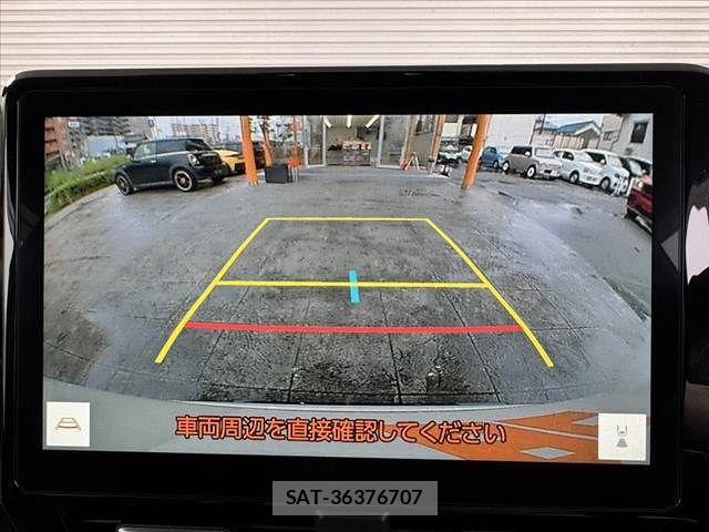Toyota VOXY HYBRID 2023-06 7331132-4