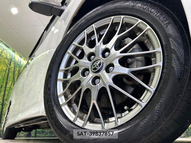 Toyota VOXY HYBRID 2021-07 7331151-13