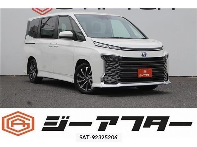 Toyota VOXY HYBRID 2025-05 7331144-0