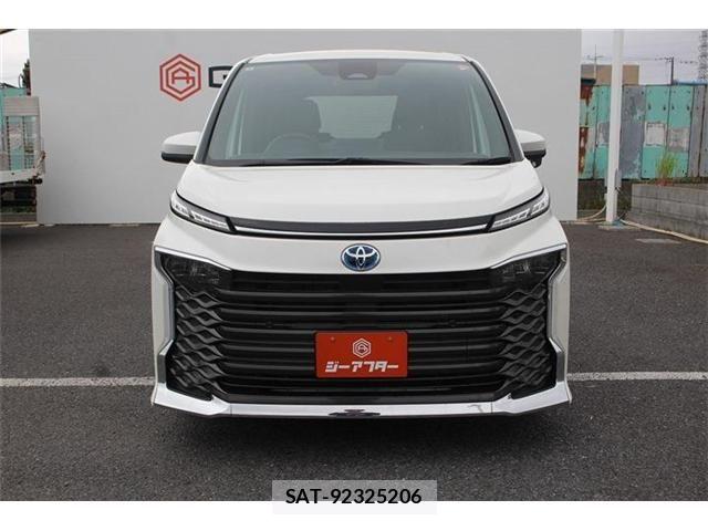 Toyota VOXY HYBRID 2025-05 7331144-7