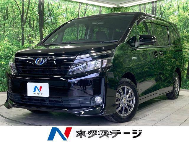 Toyota VOXY HYBRID 2014-06 7331155-0
