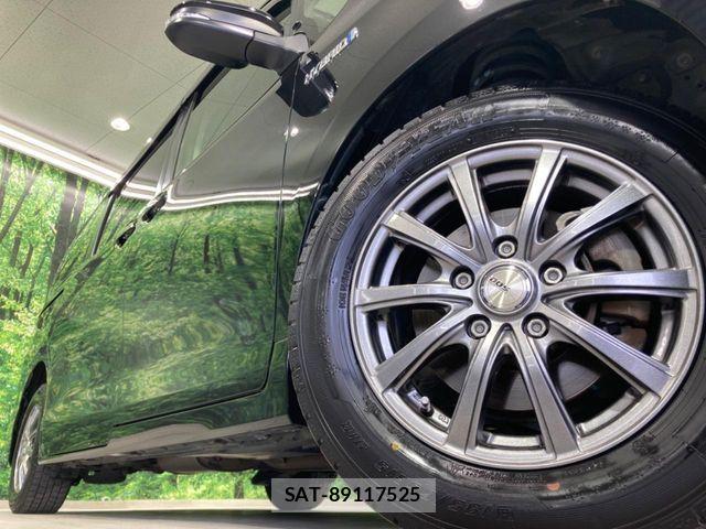 Toyota VOXY HYBRID 2014-06 7331155-11