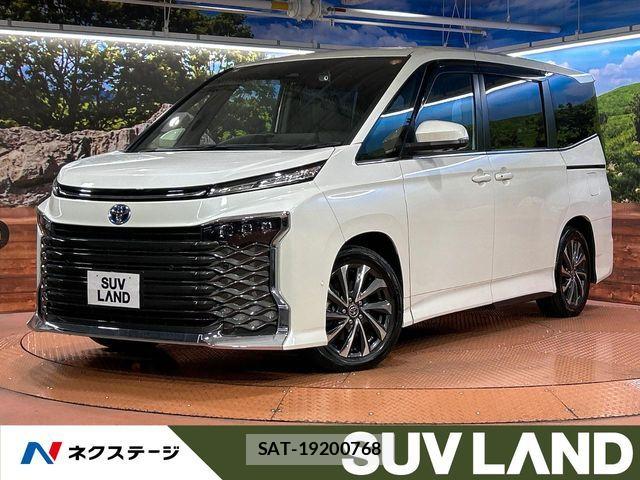 Toyota VOXY HYBRID 2025-06 7331124-0