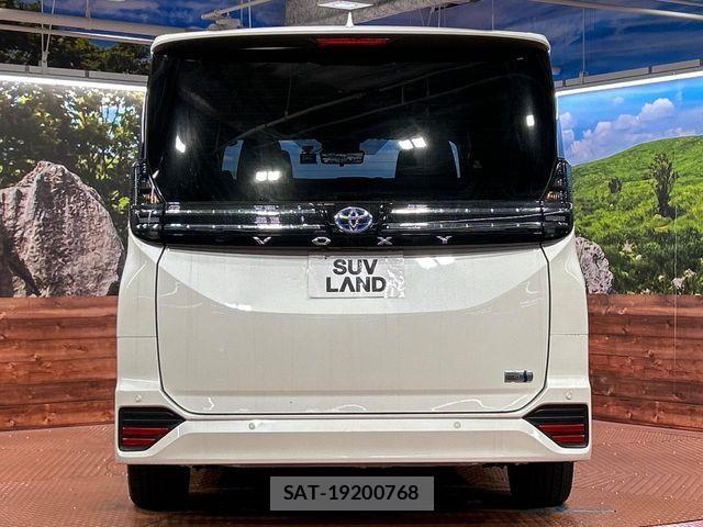 Toyota VOXY HYBRID 2025-06 7331124-15