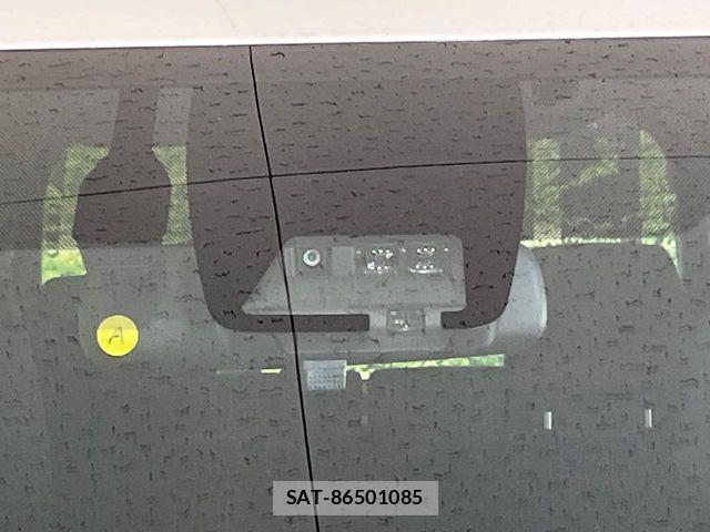 Toyota VOXY HYBRID 2017-07 7331152-5
