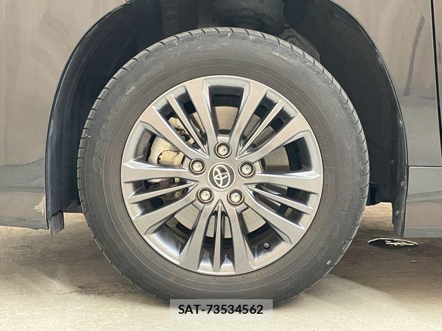 Toyota VOXY HYBRID 2023-02 7331149-22