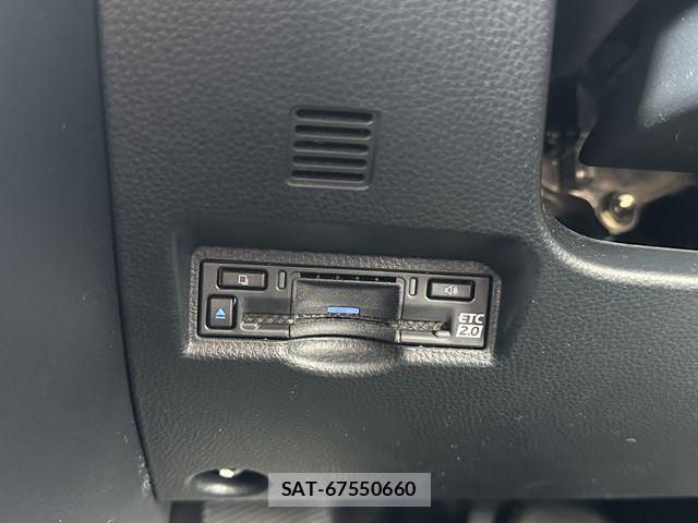 Toyota VOXY HYBRID 2025-09 7331125-15