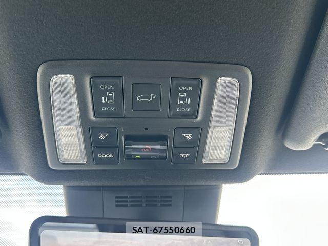 Toyota VOXY HYBRID 2025-09 7331125-17