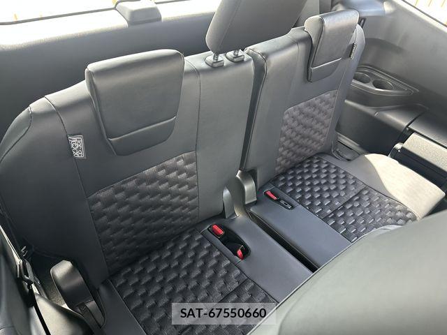 Toyota VOXY HYBRID 2025-09 7331125-19