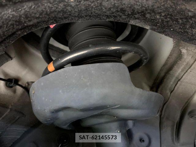 Toyota VOXY HYBRID 2023-03 7331129-19