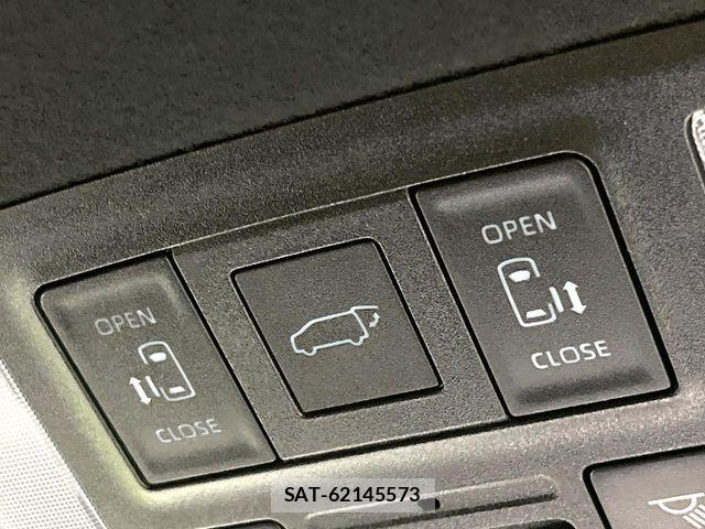 Toyota VOXY HYBRID 2023-03 7331129-5