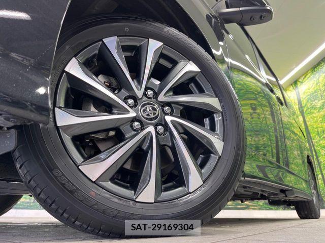 Toyota VOXY HYBRID 2025-02 7331130-13