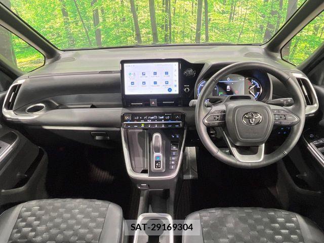 Toyota VOXY HYBRID 2025-02 7331130-1