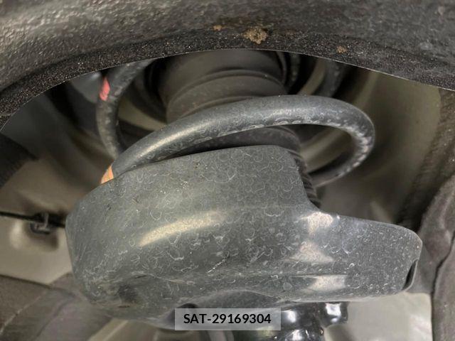 Toyota VOXY HYBRID 2025-02 7331130-19