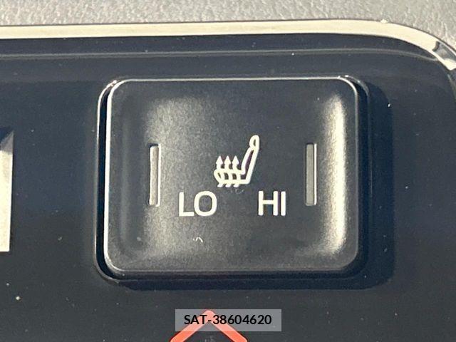 Toyota VOXY HYBRID 2022-09 7331146-6