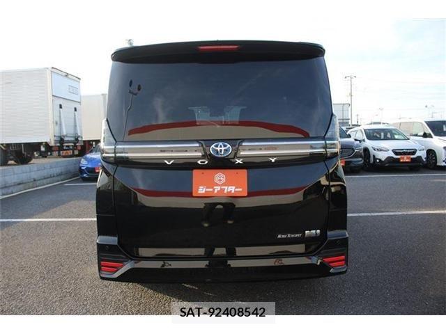 Toyota VOXY HYBRID 2025-06 7331142-9
