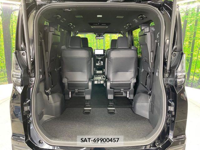 Toyota VOXY HYBRID 2024-12 7331128-11