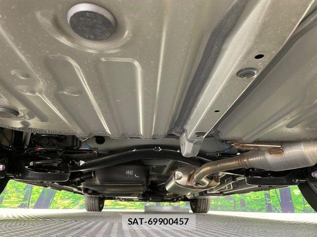Toyota VOXY HYBRID 2024-12 7331128-18
