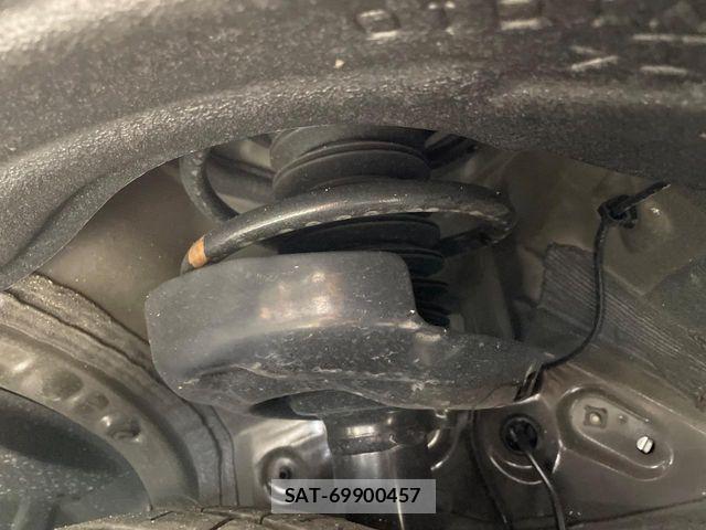 Toyota VOXY HYBRID 2024-12 7331128-19