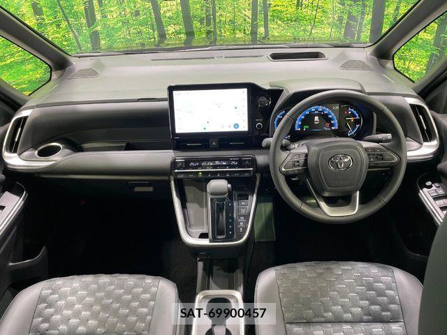 Toyota VOXY HYBRID 2024-12 7331128-3