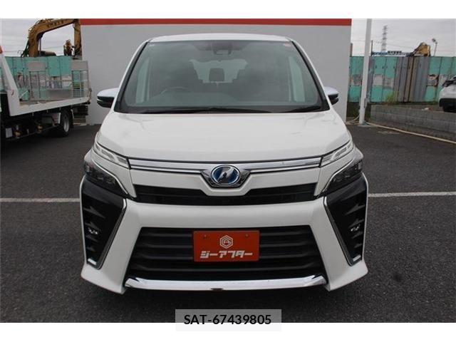 Toyota VOXY HYBRID 2018-10 7331153-6
