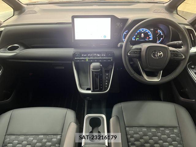 Toyota VOXY HYBRID 2025-11 7360438-1