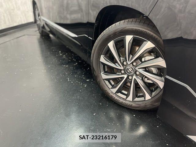 Toyota VOXY HYBRID 2025-11 7360438-26