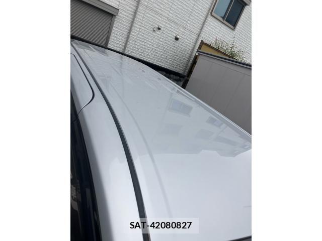 Toyota VOXY HYBRID 2018-12 7360462-7