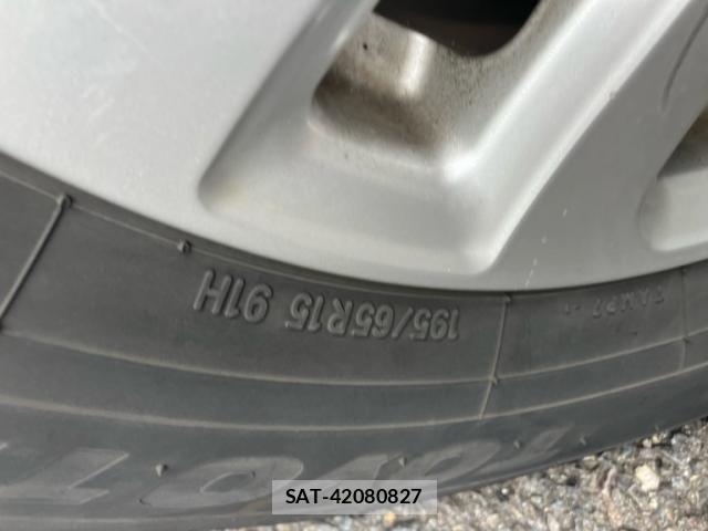 Toyota VOXY HYBRID 2018-12 7360462-8