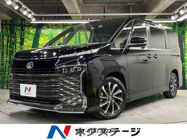 Toyota VOXY HYBRID 2022-03 7360455-0