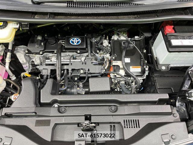 Toyota VOXY HYBRID 2022-03 7360455-18