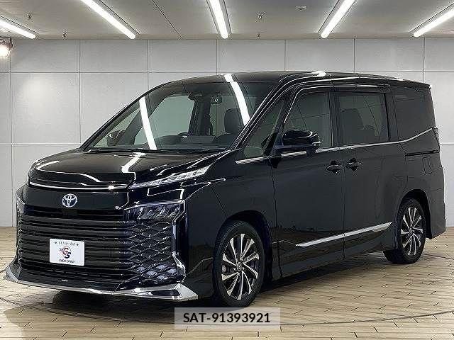 Toyota VOXY HYBRID 2022-12 7360447-13
