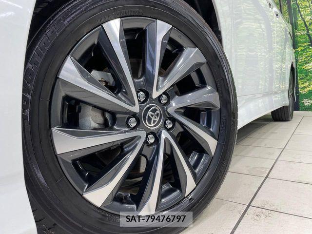 Toyota VOXY HYBRID 2025-09 7360437-13