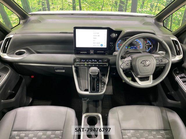 Toyota VOXY HYBRID 2025-09 7360437-1