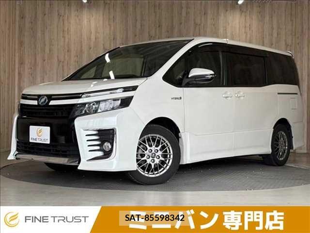 Toyota VOXY HYBRID 2017-05 7360459-0