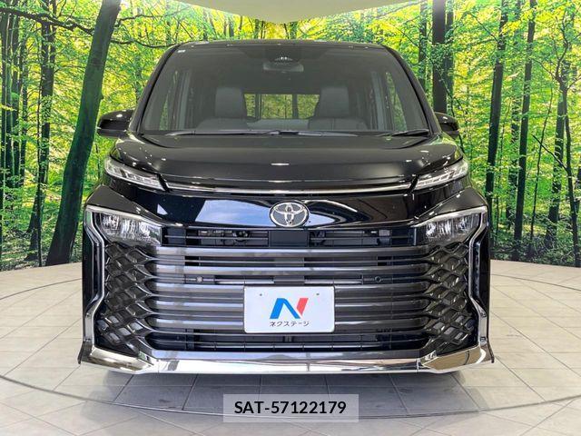 Toyota VOXY HYBRID 2026-01 7360440-14