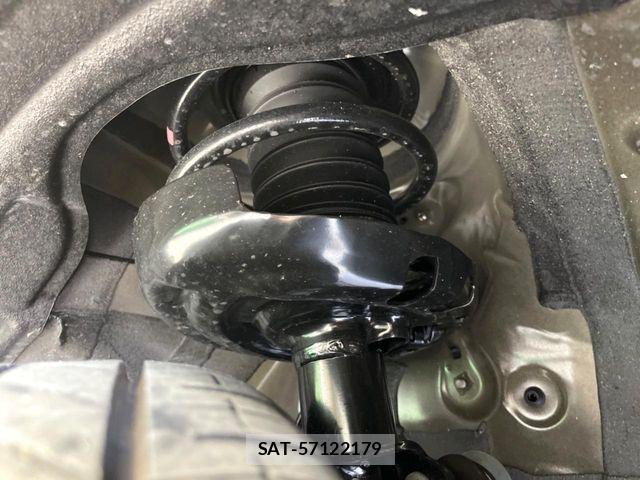 Toyota VOXY HYBRID 2026-01 7360440-19