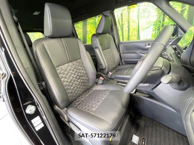 Toyota VOXY HYBRID 2026-01 7360440-7