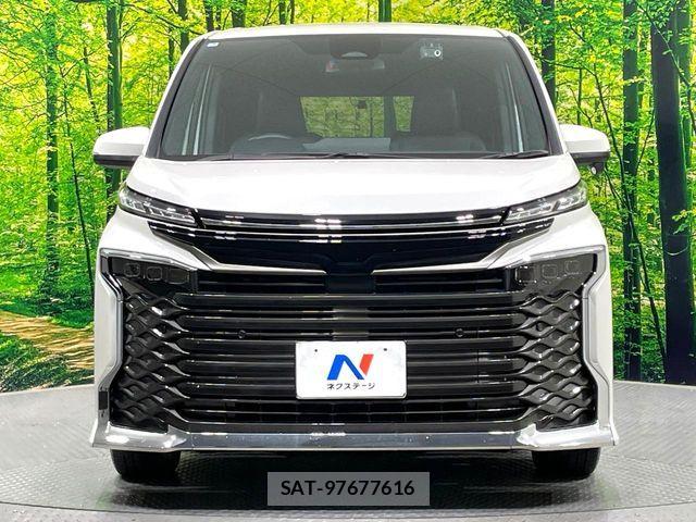 Toyota VOXY HYBRID 2025-06 7360445-15