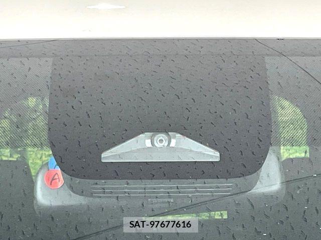 Toyota VOXY HYBRID 2025-06 7360445-5