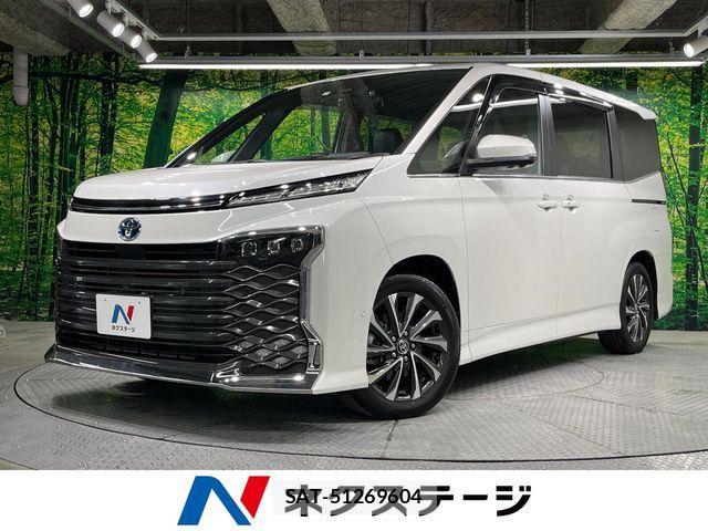 Toyota VOXY HYBRID 2023-04 7360446-0