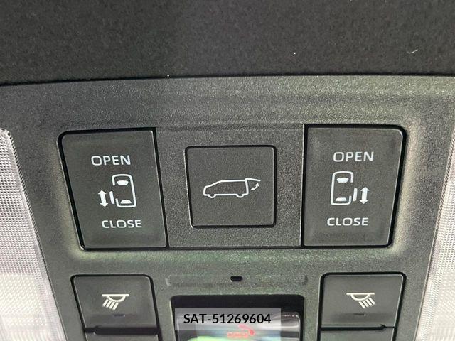 Toyota VOXY HYBRID 2023-04 7360446-3