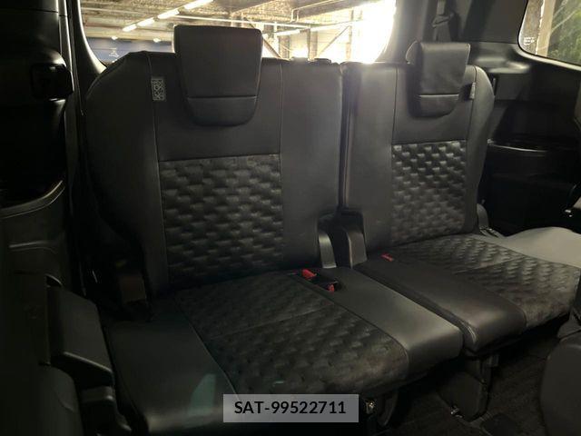 Toyota VOXY HYBRID 2023-05 7360439-9