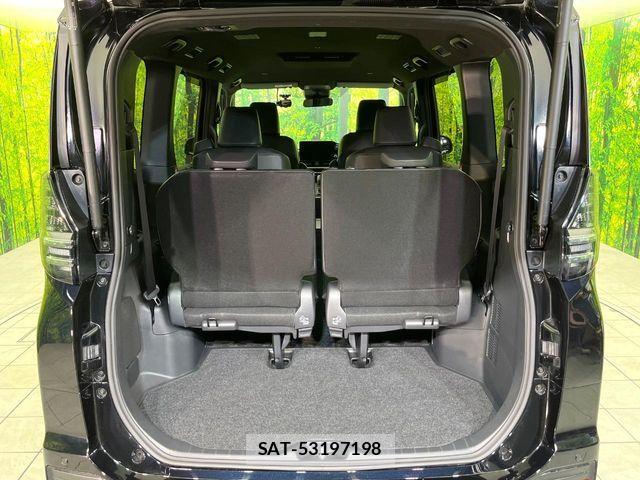 Toyota VOXY HYBRID 2025-05 7360442-9