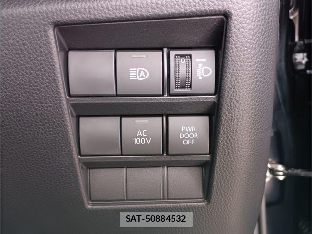 Toyota VOXY HYBRID 2022-06 7360456-14