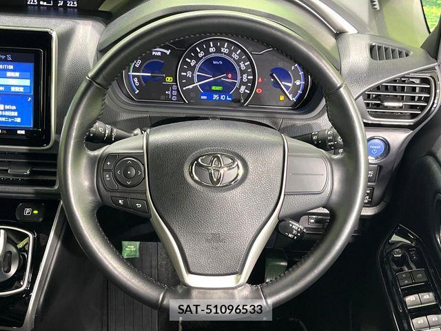 Toyota VOXY HYBRID 2018-10 7360457-11