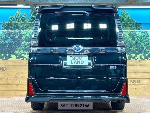 Toyota VOXY HYBRID 2018-11 7360460-15