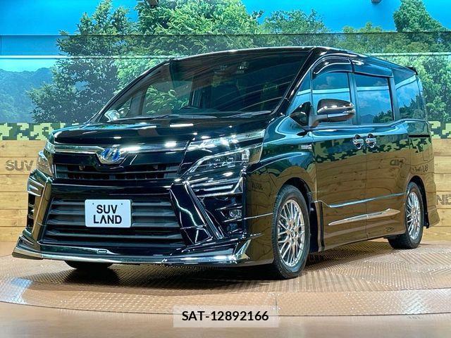 Toyota VOXY HYBRID 2018-11 7360460-2