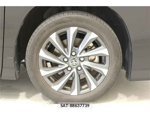 Toyota VOXY HYBRID 2023-02 7394822-21